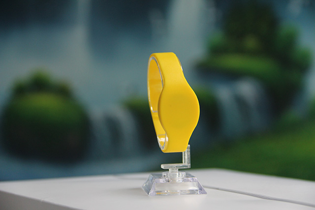 為什么食品級織嘜腕帶有顏色的 為什么食品級織嘜腕帶有顏色的