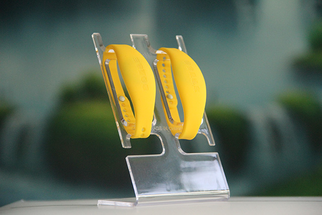 ID腕帶線路板正片和負(fù)片的區(qū)別 ID腕帶線路板正片和負(fù)片的區(qū)別