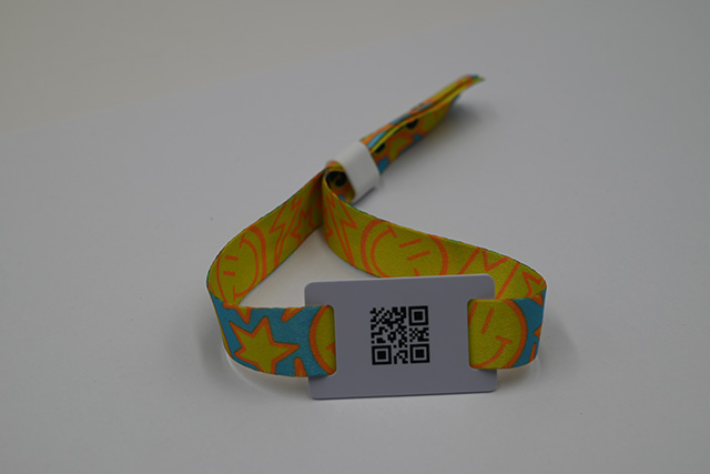 pvc燙金塑料卡怎么制作？