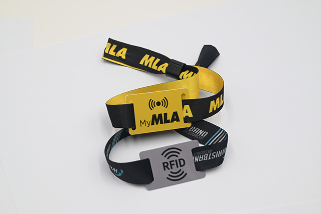 【國外】和信達智能卡小小胸標卡 暢銷國外大市場 【國外】和信達智能卡小小胸標卡 暢銷國外大市場