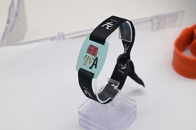 小區(qū)門禁卡被輕易復(fù)制-如何防止與保障門禁系統(tǒng)安全呢! 小區(qū)門禁卡被輕易復(fù)制-如何防止與保障門禁系統(tǒng)安全呢!